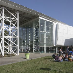 Alta escuela de ingenieros de Poitiers (ENSIP)